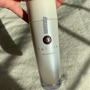 Tatcha The Essence Skincare Boosting Treatment